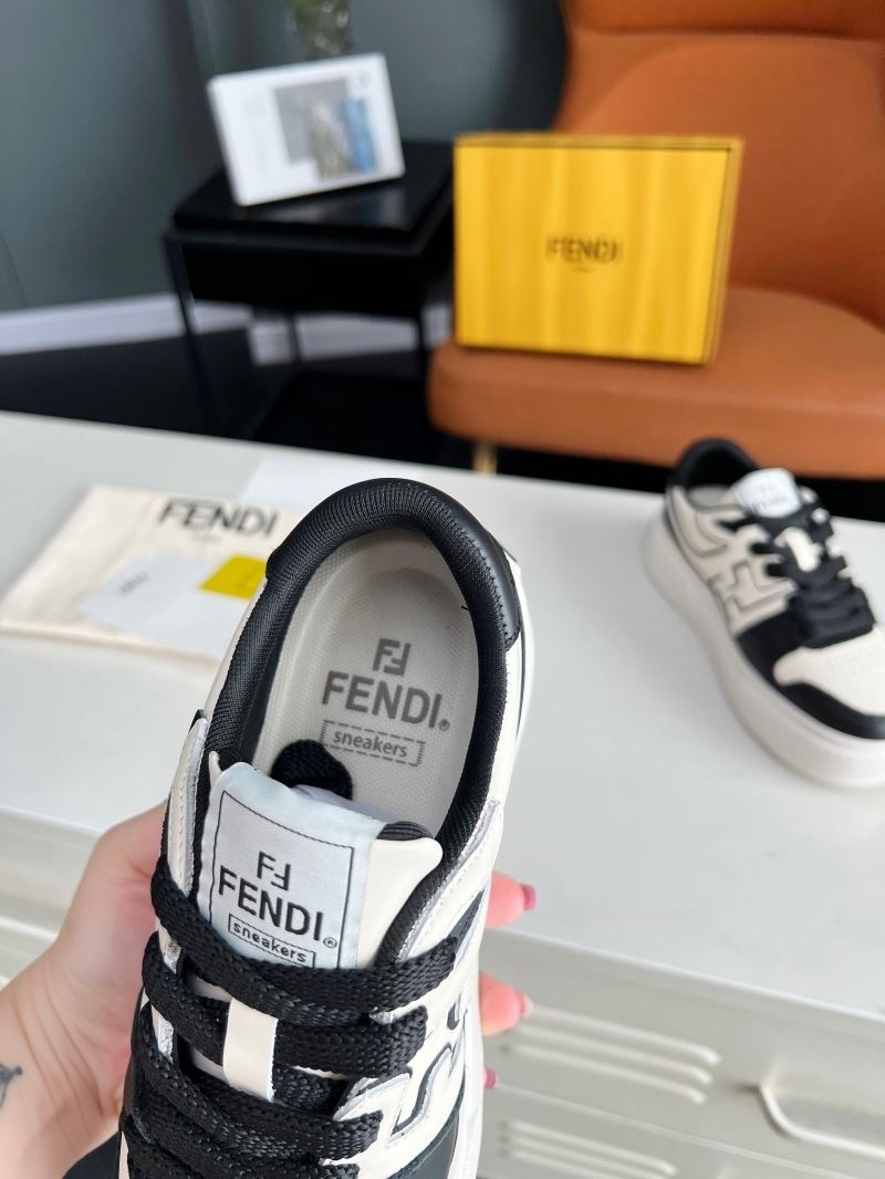 Fendi Low Shoes